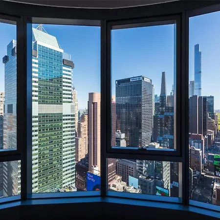 Tempo By Hilton New York Times Square Hotel Exterior photo