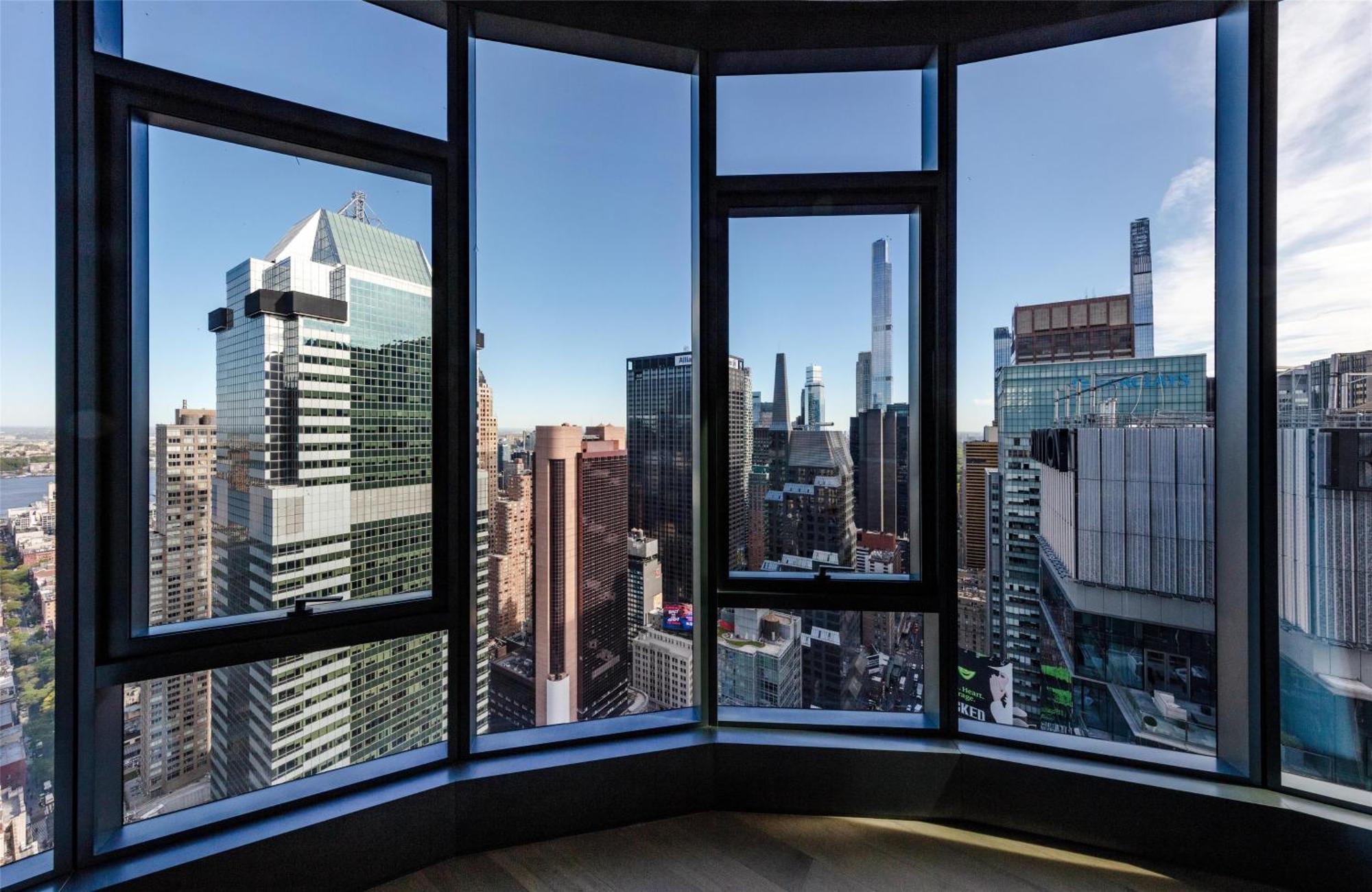 Tempo By Hilton Times Square Hotel